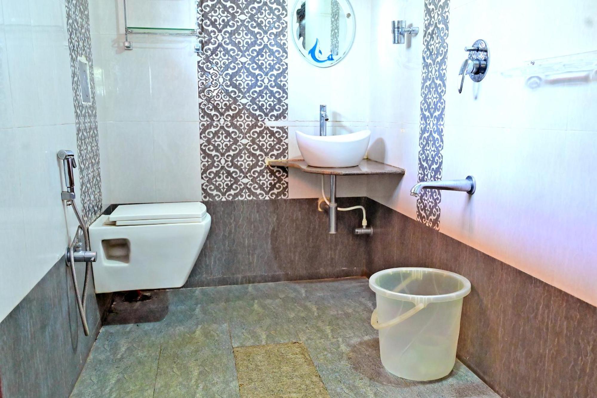סאקלשפור Hulihara Homestay - Full Villa, Coffee Estate & Balcony View מראה חיצוני תמונה