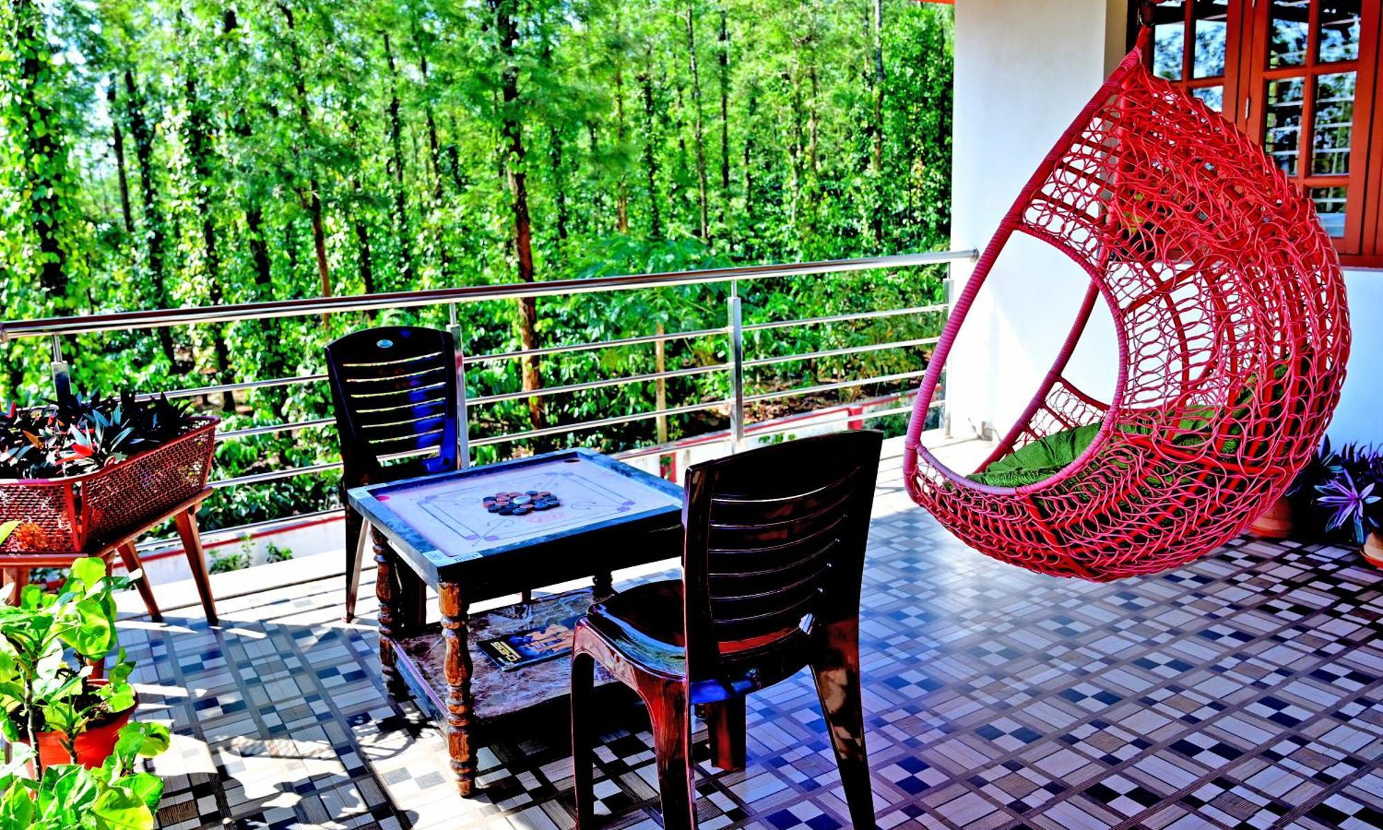 סאקלשפור Hulihara Homestay - Full Villa, Coffee Estate & Balcony View מראה חיצוני תמונה