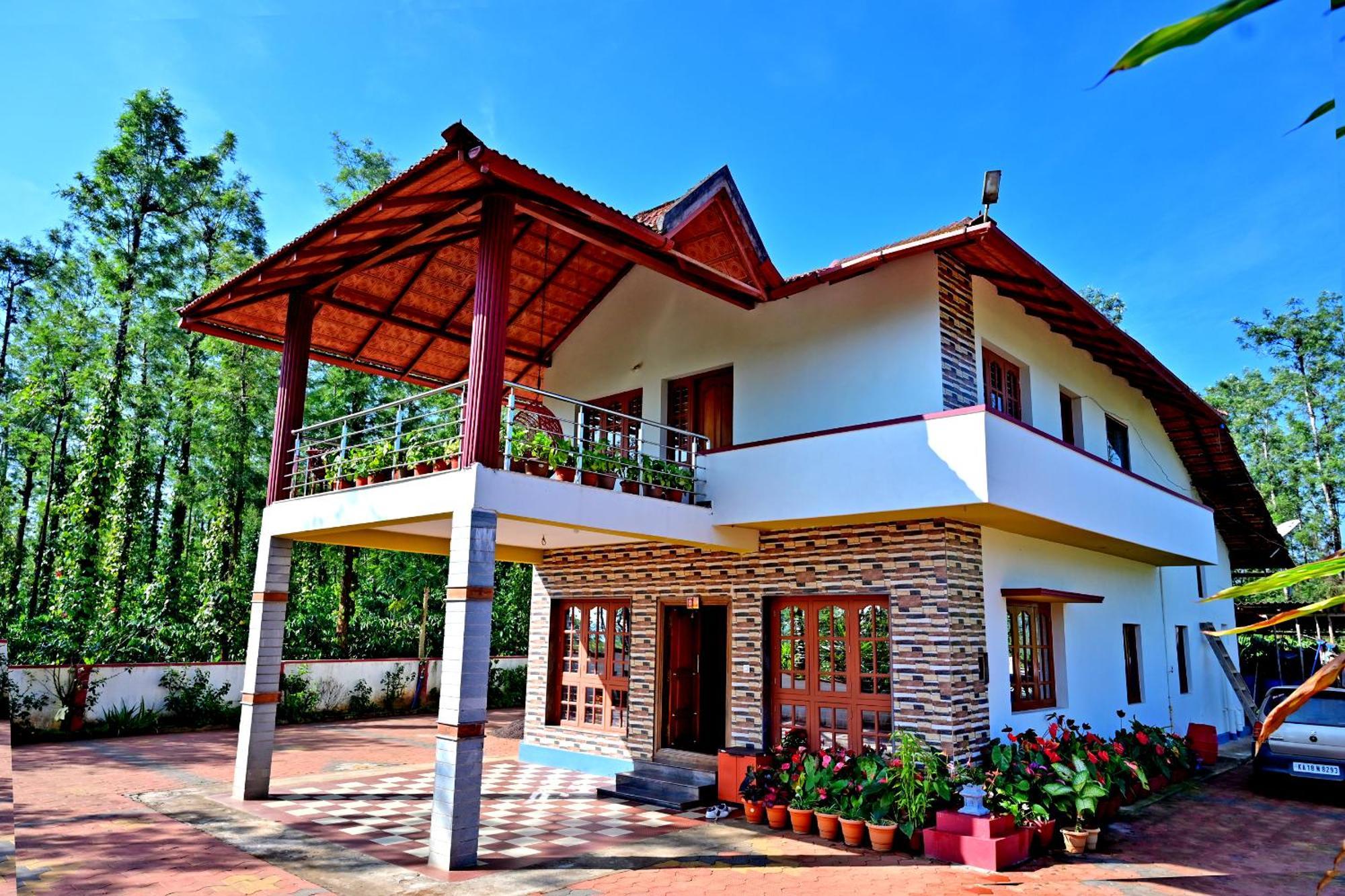 סאקלשפור Hulihara Homestay - Full Villa, Coffee Estate & Balcony View מראה חיצוני תמונה